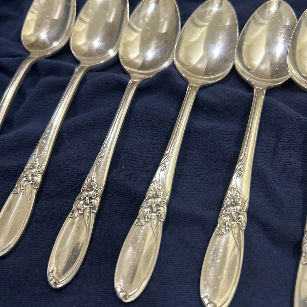 (6) Oneida Community 1953‎ WHITE ORCHID Silver Plate Teaspoons Vintage